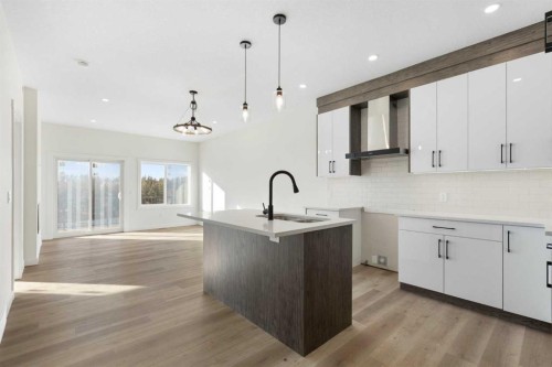 23 St. Andrews Close, Lyalta, AB - Indoor Photo Showing Kitchen With Upgraded Kitchen