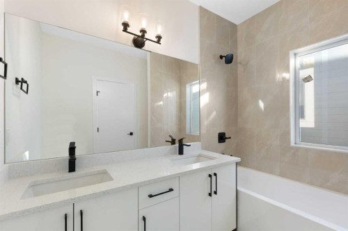 23 St. Andrews Close, Lyalta, AB - Indoor Photo Showing Bathroom