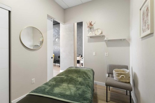 4539 Bowness Road Nw, Calgary, AB 