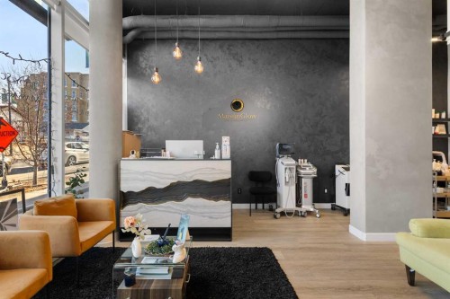 4539 Bowness Road Nw, Calgary, AB 