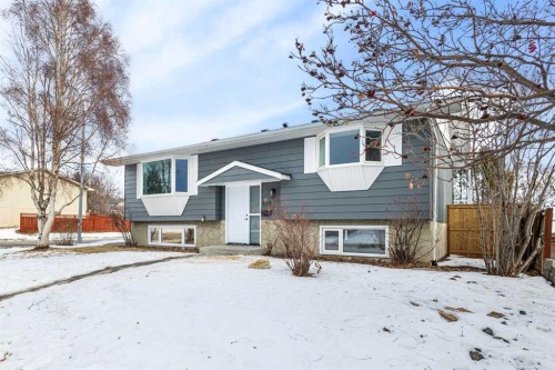 198 Silver Brook Road Nw, Calgary, AB - Outdoor