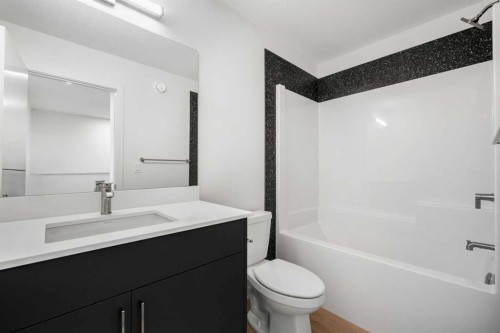 27 Heritage Heath, Cochrane, AB - Indoor Photo Showing Bathroom