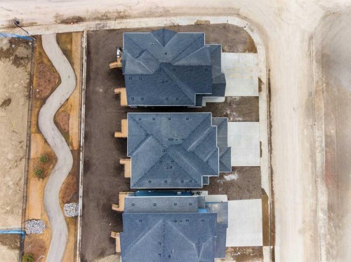 27 Heritage Heath, Cochrane, AB - Outdoor