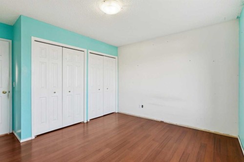 47 Covewood Park Ne, Calgary, AB - Indoor Photo Showing Other Room