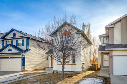47 Covewood Park Ne, Calgary, AB - Outdoor