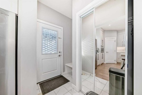 896 West Lakeview Drive, Chestermere, AB - Indoor Photo Showing Other Room