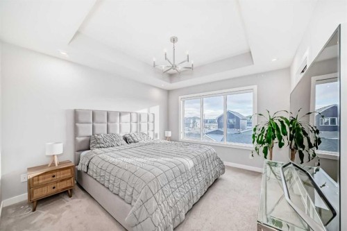 896 West Lakeview Drive, Chestermere, AB - Indoor Photo Showing Bedroom