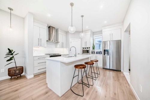 896 West Lakeview Drive, Chestermere, AB - Indoor Photo Showing Kitchen With Stainless Steel Kitchen With Upgraded Kitchen