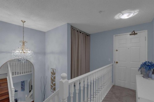 103-923 15 Avenue Sw, Calgary, AB - Indoor Photo Showing Other Room