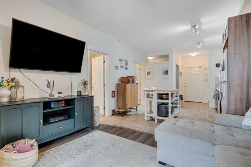3209-215 Legacy Boulevard Se, Calgary, AB - Indoor Photo Showing Living Room