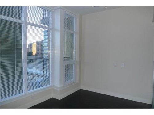 416-222 Riverfront Avenue Sw, Calgary, AB - Indoor Photo Showing Other Room