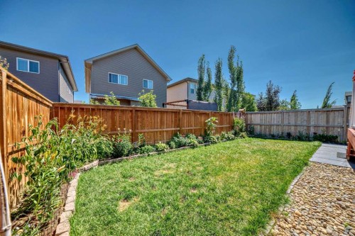 17 Walgrove Manor Se, Calgary, AB - Outdoor