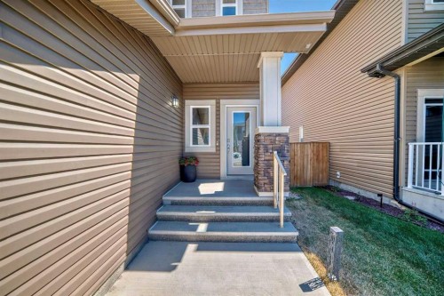 17 Walgrove Manor Se, Calgary, AB - Outdoor With Exterior