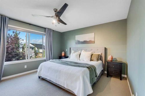 113 Copperpond Bay Se, Calgary, AB - Indoor Photo Showing Bedroom