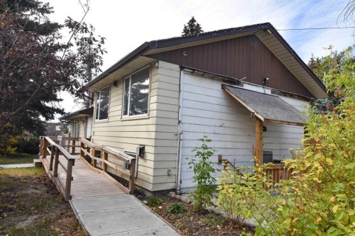 309 Main Street Nw, Airdrie, AB 