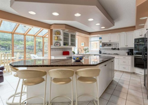 164 Hawksbrow Drive Nw, Calgary, AB - Indoor Photo Showing Kitchen With Upgraded Kitchen
