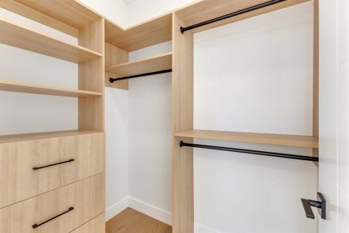 936 40 Street Sw, Calgary, AB - Indoor