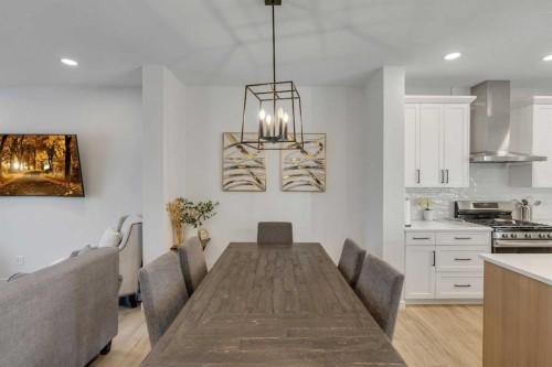 7582 202 Avenue Se, Calgary, AB - Indoor Photo Showing Dining Room