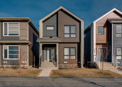 7582 202 Avenue Se, Calgary, AB - Outdoor With Facade
