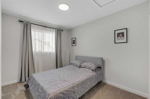 7582 202 Avenue Se, Calgary, AB - Indoor Photo Showing Bedroom