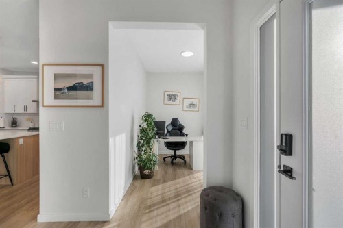 7582 202 Avenue Se, Calgary, AB - Indoor