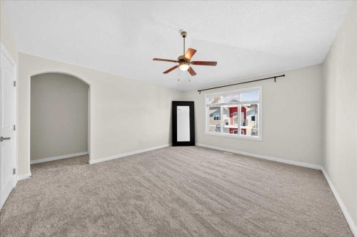 194 Sherwood Mount Nw, Calgary, AB - Indoor