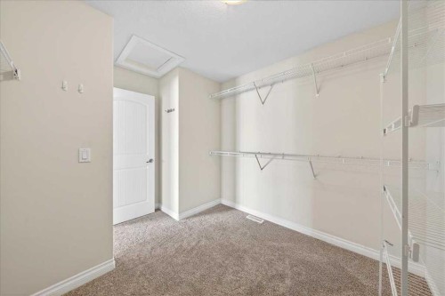 194 Sherwood Mount Nw, Calgary, AB - Indoor
