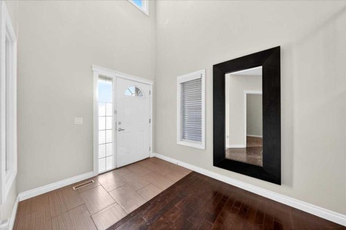 194 Sherwood Mount Nw, Calgary, AB - Indoor Photo Showing Other Room