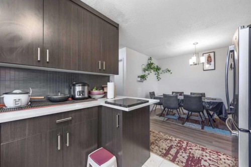 144 Rundleson Place Ne, Calgary, AB - Indoor Photo Showing Kitchen