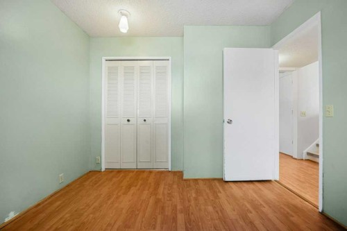 5813 Dalcastle Crescent Nw, Calgary, AB - Indoor Photo Showing Other Room