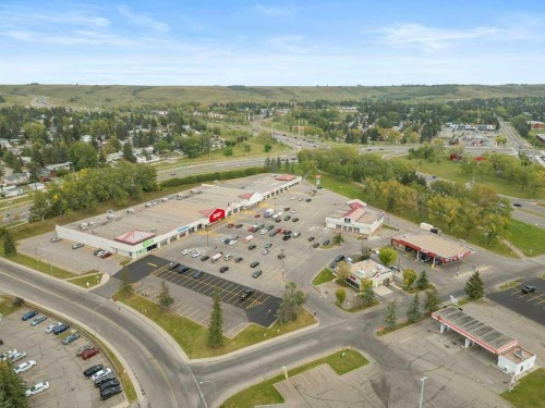 5813 Dalcastle Crescent Nw, Calgary, AB - Outdoor With View