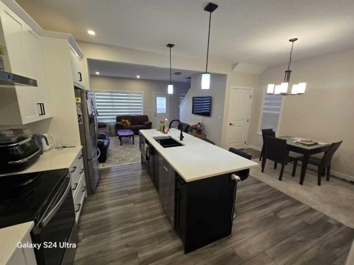 1509 Bayview Point Sw, Airdrie, AB - Indoor