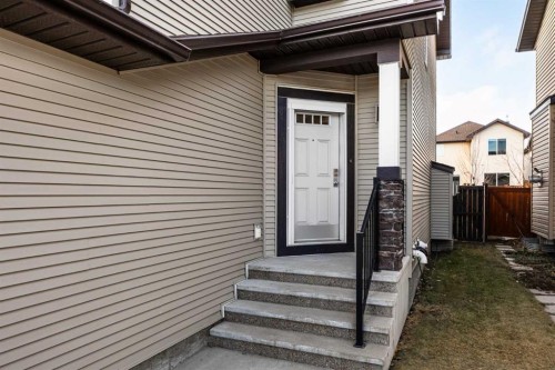 526 New Brighton Drive Se, Calgary, AB - Outdoor