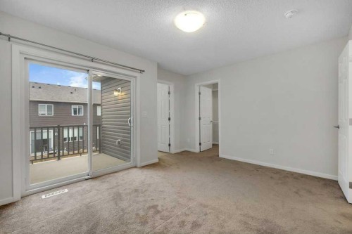 1465 148 Avenue Nw, Calgary, AB - Indoor Photo Showing Other Room