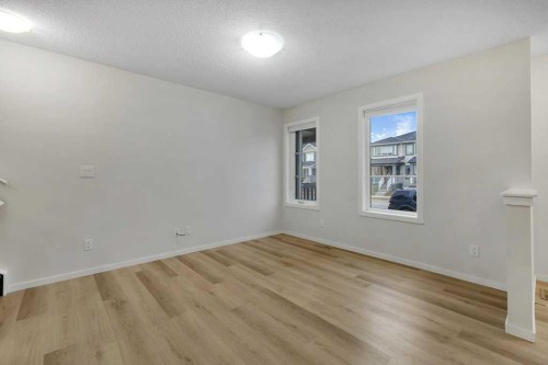 1465 148 Avenue Nw, Calgary, AB - Indoor Photo Showing Other Room