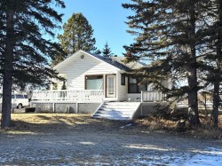 27-4354 Highway 27  Rural Mountain View County, AB T0M 1X0