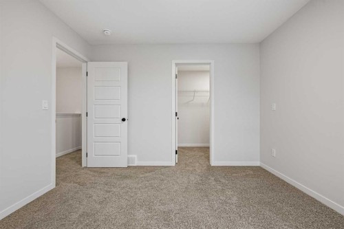 117 Bridgeport Gate, Chestermere, AB - Indoor Photo Showing Other Room