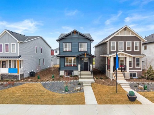 541 Bridgeport Street  Chestermere, AB T1X 3E1