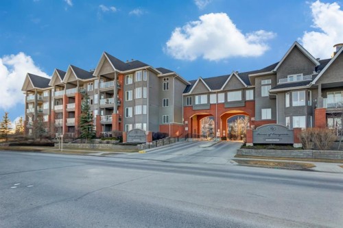 413-15 Everstone Drive Sw, Calgary, AB - Outdoor With Balcony With Facade