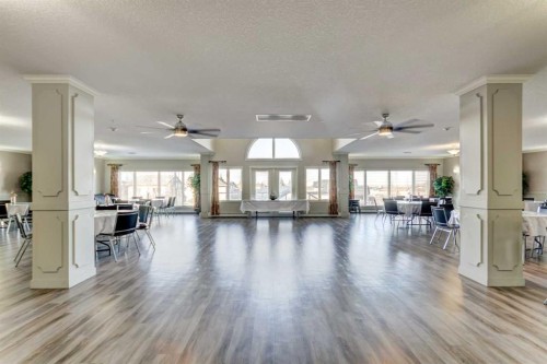 413-15 Everstone Drive Sw, Calgary, AB - Indoor