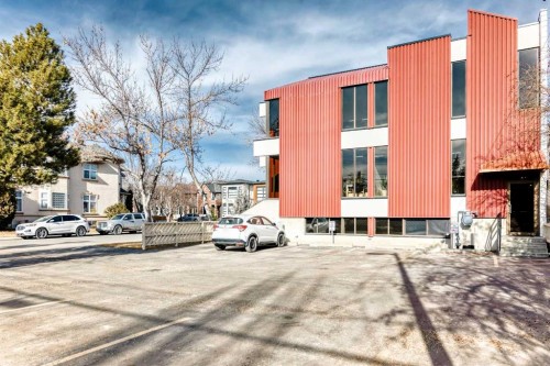 200-2139 4 Avenue Nw, Calgary, AB 