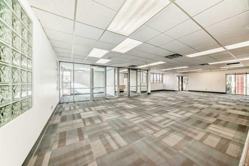 200-2139 4 Avenue Nw, Calgary, AB 