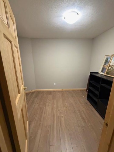 283096 Range Rd 51, Rural Rocky View County, AB - Indoor Photo Showing Other Room