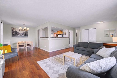 336 Penworth Way Se, Calgary, AB - Indoor Photo Showing Living Room