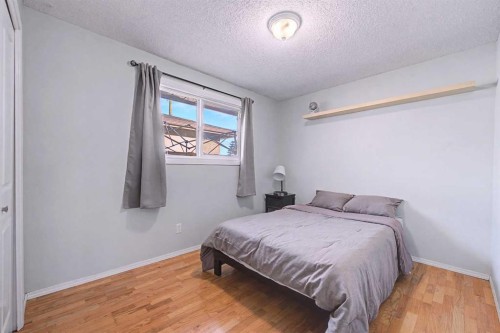 336 Penworth Way Se, Calgary, AB - Indoor Photo Showing Bedroom