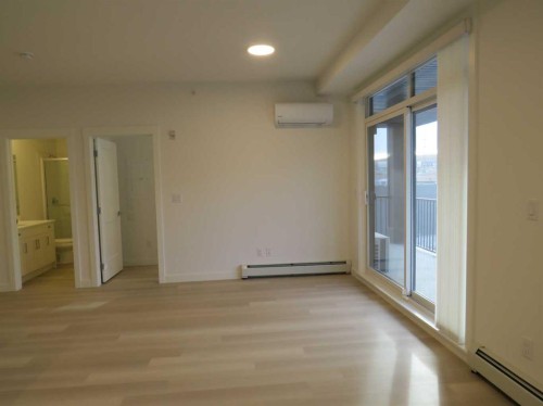 403-70 Sage Hill Walk Nw, Calgary, AB - Indoor Photo Showing Other Room