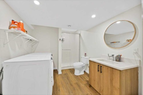 122 Kingfisher Crescent Se, Airdrie, AB - Indoor Photo Showing Other Room