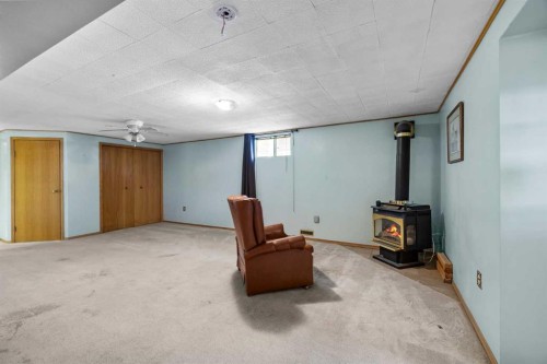 3236 Doverville Crescent Se, Calgary, AB - Indoor