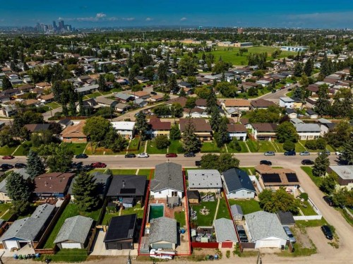 3236 Doverville Crescent Se, Calgary, AB - Outdoor With View