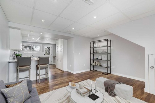 8111 Ranchview Drive Nw, Calgary, AB - Indoor